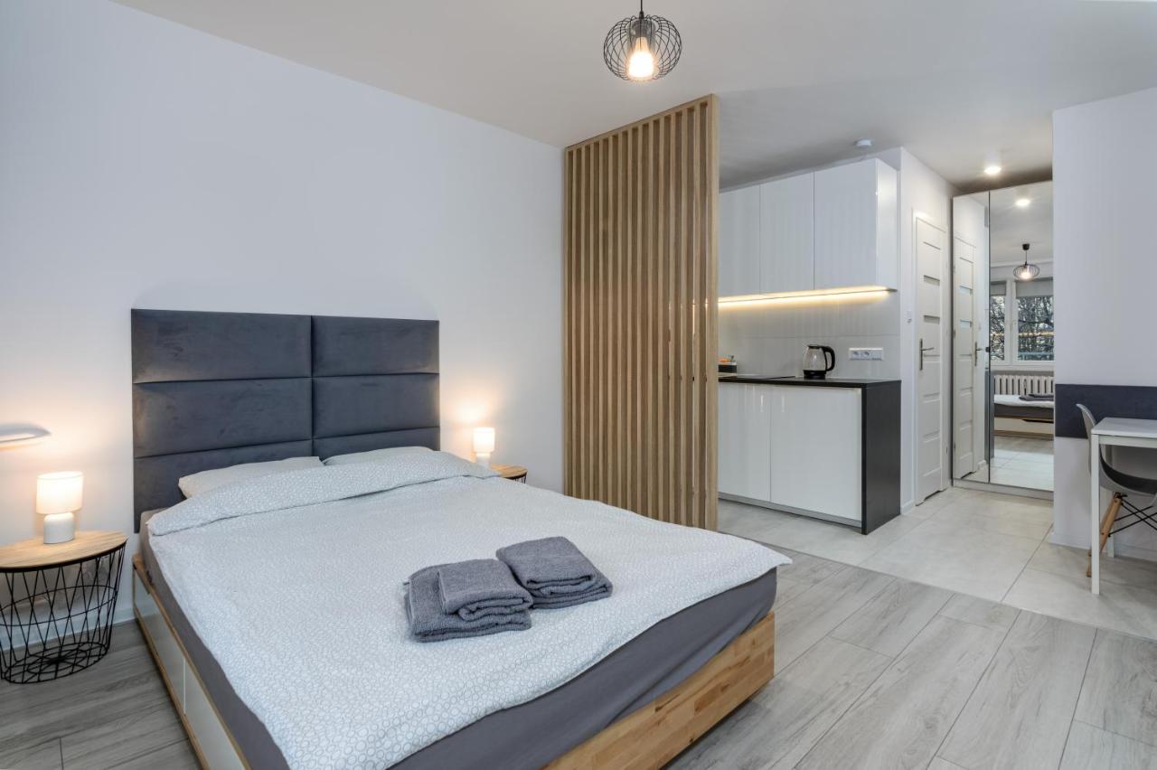 Apartment Andersena Modern B - 10 Min Cmkp - 5 Min Metro - 15 Min Center Warschau